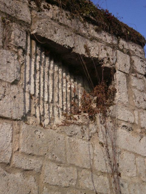 7. Abgetreppte Schießscharte (Foto: E.-J. Spindler)